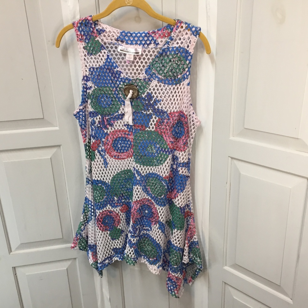 Mirror Image Beach Coverup - Picture 11 of 16